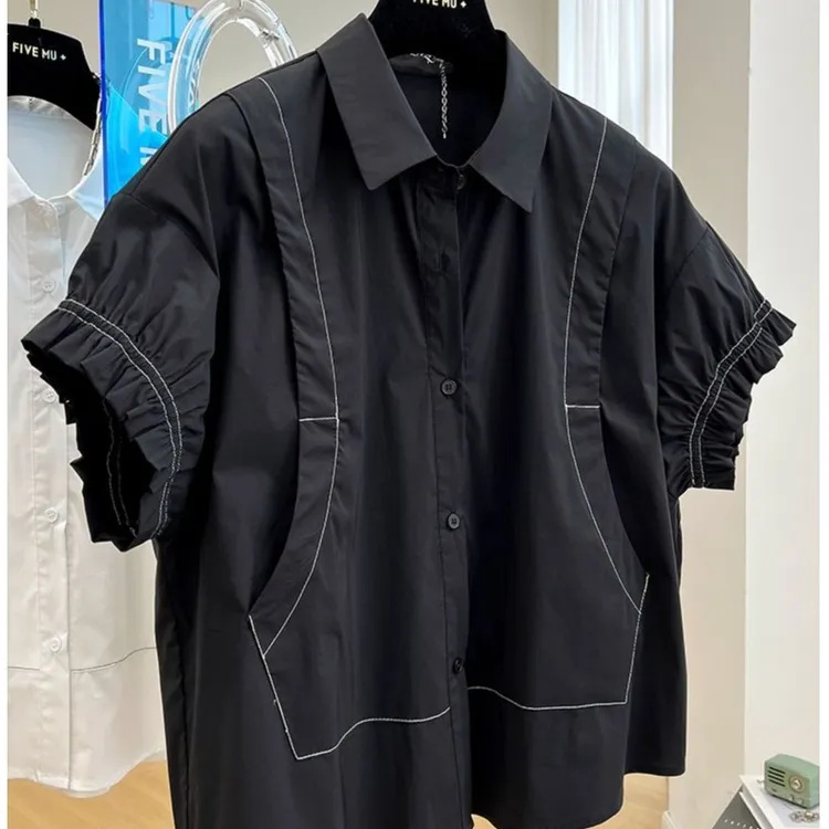 设计感小众独特别致短袖v领衬衫女夏季休闲洋气法式上衣高端小衫