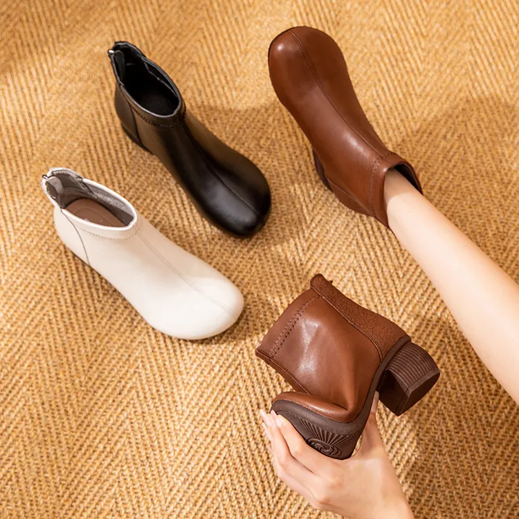 5689新款秋冬靴防滑软底宽面中跟休闲百搭靴子