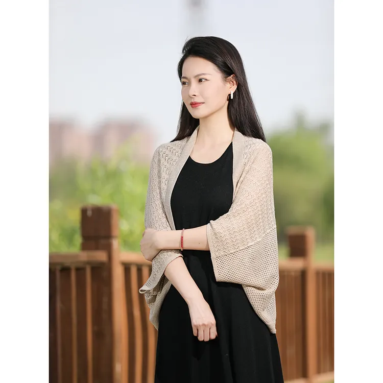 针织袖口披肩女镂空外搭桑蚕丝山羊绒宽松薄款夏防晒衫空调围巾秋