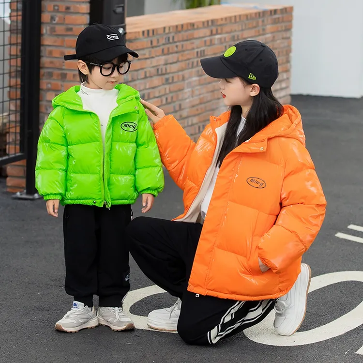 2025冬装儿童棉服男童女童鲨鱼皮亮面免洗棉服中小童加绒加厚袄潮