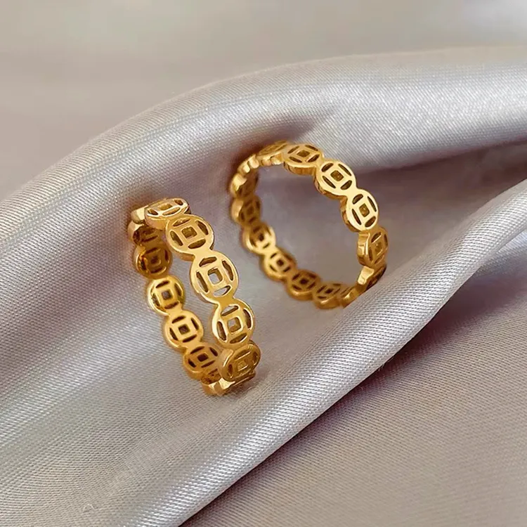 钛钢戒指 时尚气质轻奢男女素圈金色戒指小众不掉色情侣对戒指环