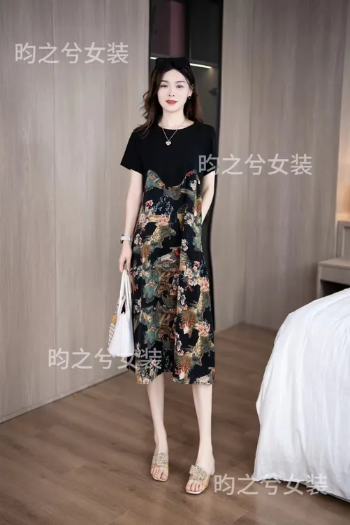 昀之兮夏季显瘦百搭气质高腰圆领遮肉碎花中长款连衣裙