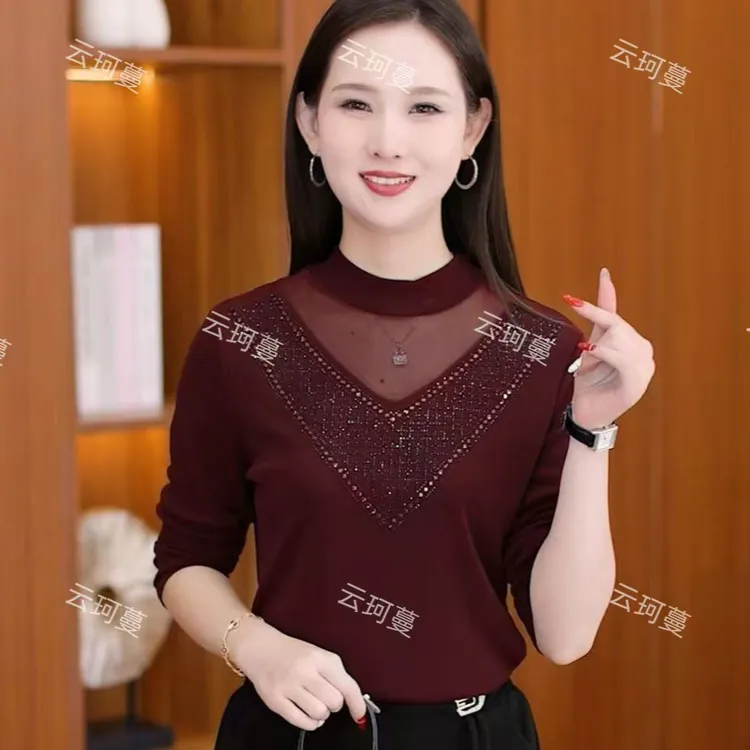 YUNKEMAN/云珂蔓时尚半高领加绒加厚保暖显瘦蕾丝打底衫网红洋气