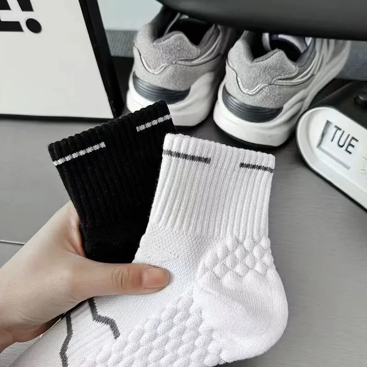 白色袜子按摩底男女款运动中筒袜春夏款吸汗透气网眼跑步袜子批发