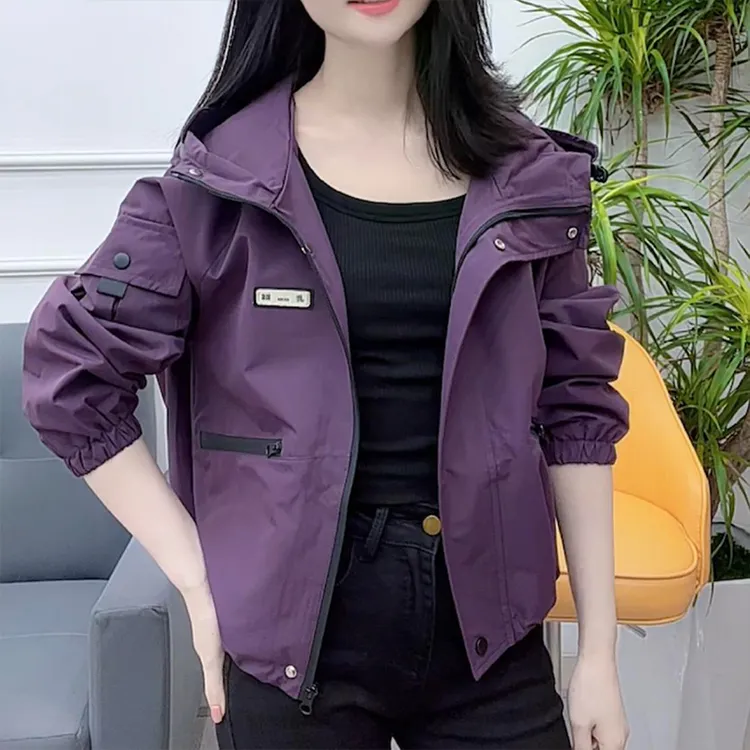 小个子连帽短款风衣外套女2025年春秋新款宽松休闲夹克棒球服上衣