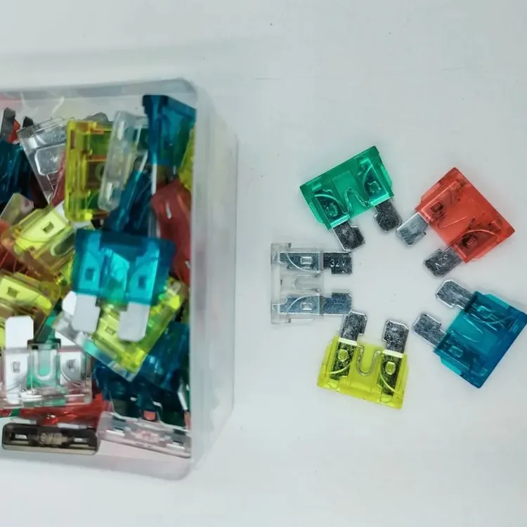 汽车保险丝保险片中号货车挖机小车农用车通用车用保险片保险丝