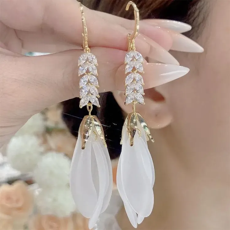 925银耳饰 玉兰花耳环小众设计2024年新款轻奢气质长款耳饰花瓣流