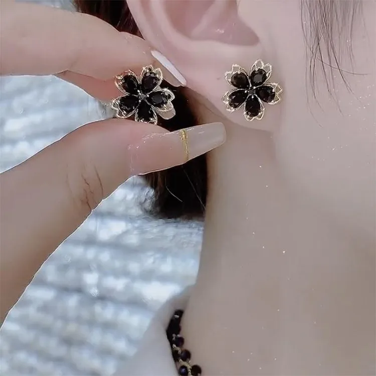 925银耳饰 小众黑色锆石花朵耳环女气质高级感小巧精致耳钉耳饰20