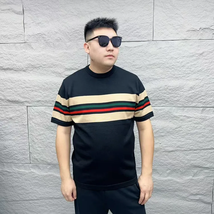 男士秋冬新款圆领针织毛衣短袖时尚拼色条纹潮流百搭舒适简约打底