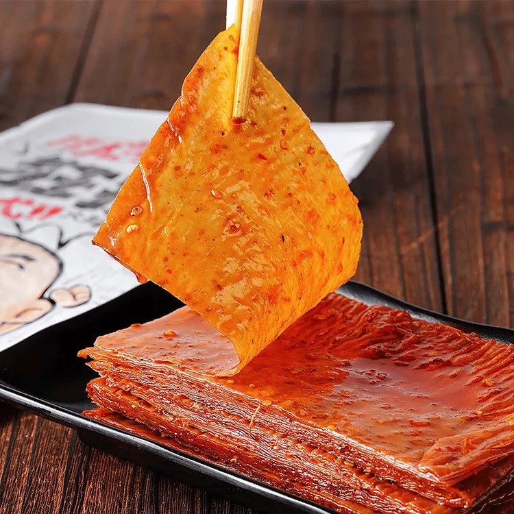 馋大嘴巴老式大辣片辣条麻辣零食手撕豆皮儿时怀旧网红辣味小