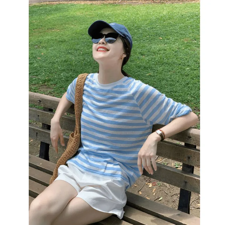 夏季韩版新款宽松时尚简约条纹圆领薄款T恤女百搭尤莱特穿搭上衣