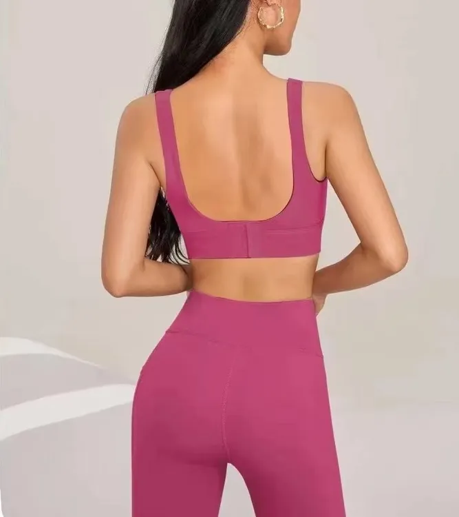 瑜伽运动背心时尚美背透气舒适训练高弹裸感纯色固定杯好穿脱