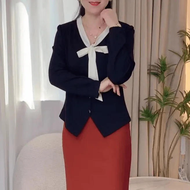 【长袖】2024新款秋季小香风短袖上衣时尚飘带洋气法式减龄t恤显瘦