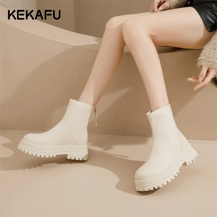 珂卡芙厚底配裙子短靴女2025新款冬季单靴白色潮流百搭时装靴女靴