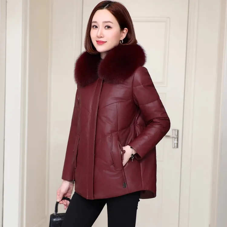 真皮羽绒服女皮衣2024冬新款中老年妈妈狐狸毛领绵羊皮外套中长款