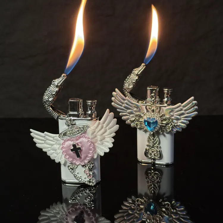 网红新款ins风可爱创意打火机鳄鱼头双火切换手作贴送对象礼物