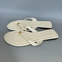 99新 TORY BURCH/汤丽柏琦 053简约款夹脚人字拖