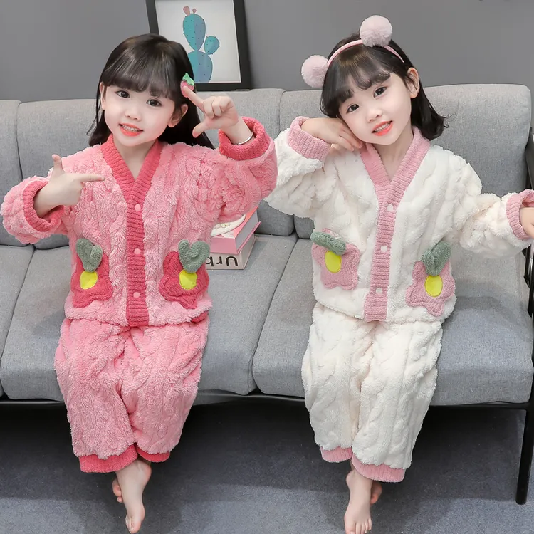 儿童睡衣秋冬款法兰绒睡衣女孩2025新款冬天季珊瑚绒女宝宝家居服