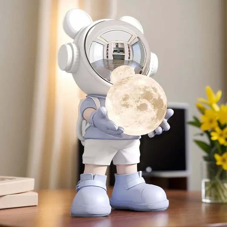 创意轻奢太空人宇航员桌面摆件家居客厅儿童房月球灯潮玩酒柜礼物