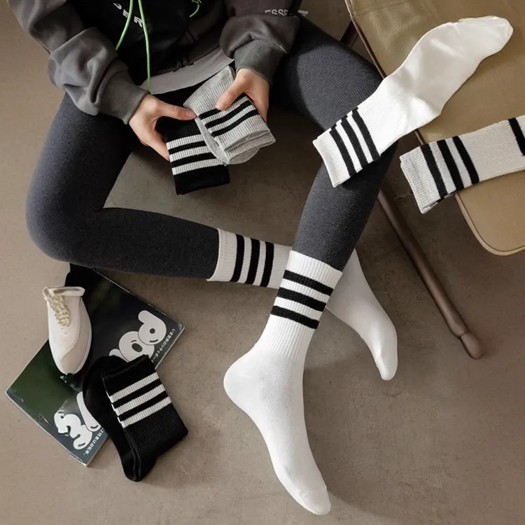 秋冬纯棉女袜子搭配鲨鱼裤的条纹潮流纯色外穿百搭学生运动长袜子