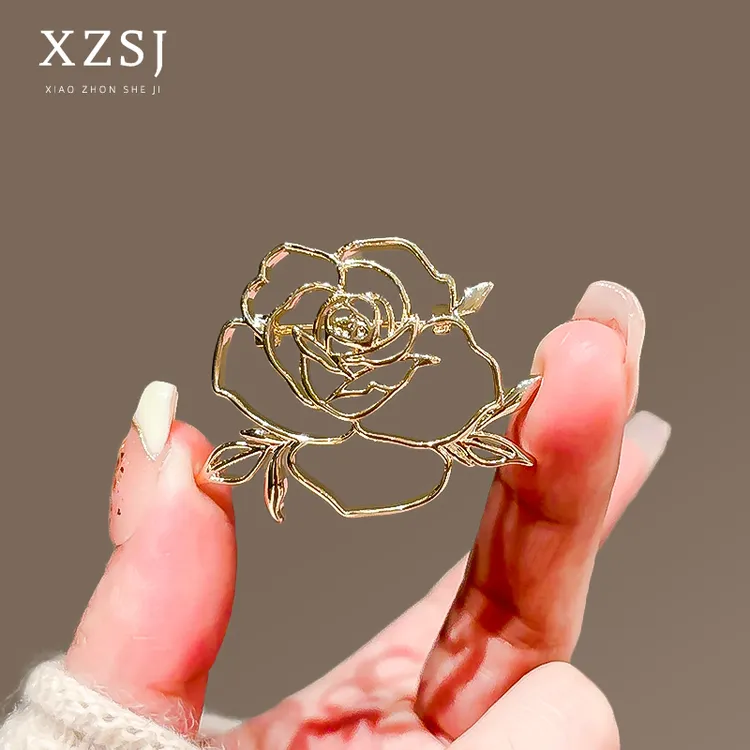 铜胸针 镂空玫瑰花胸针女气质别针防走光扣夏天裙子胸花衣服配饰