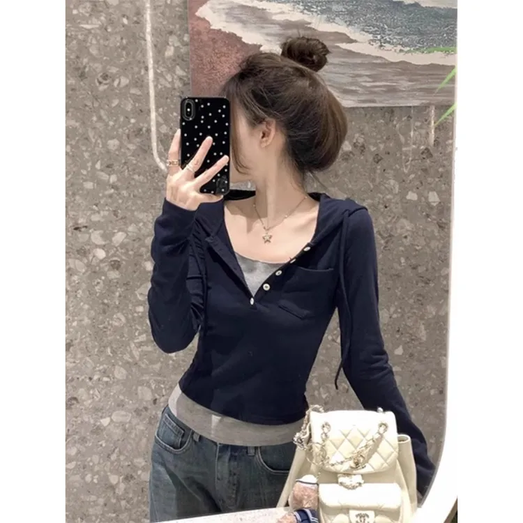 假两件连帽长袖t恤女2025早秋款高级感修身显瘦内搭短款体恤上衣