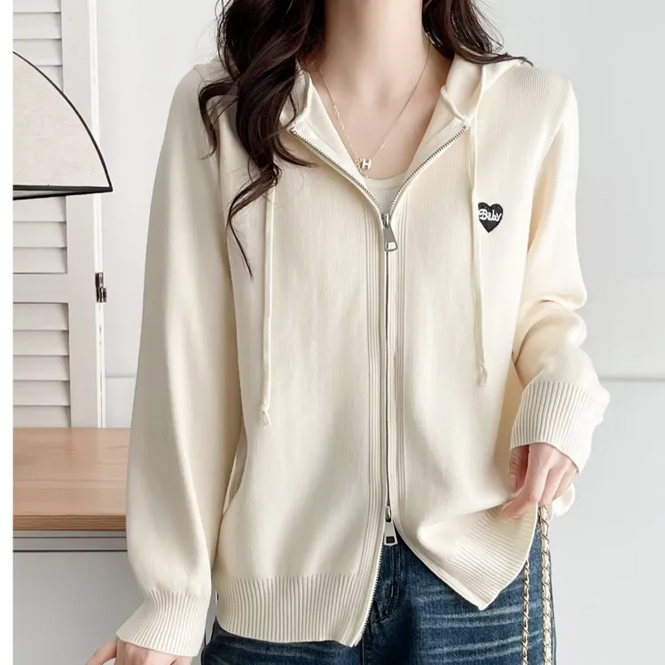微胖大码女装减龄连帽双拉链刺绣软针织上衣显瘦百搭洋气上衣外套