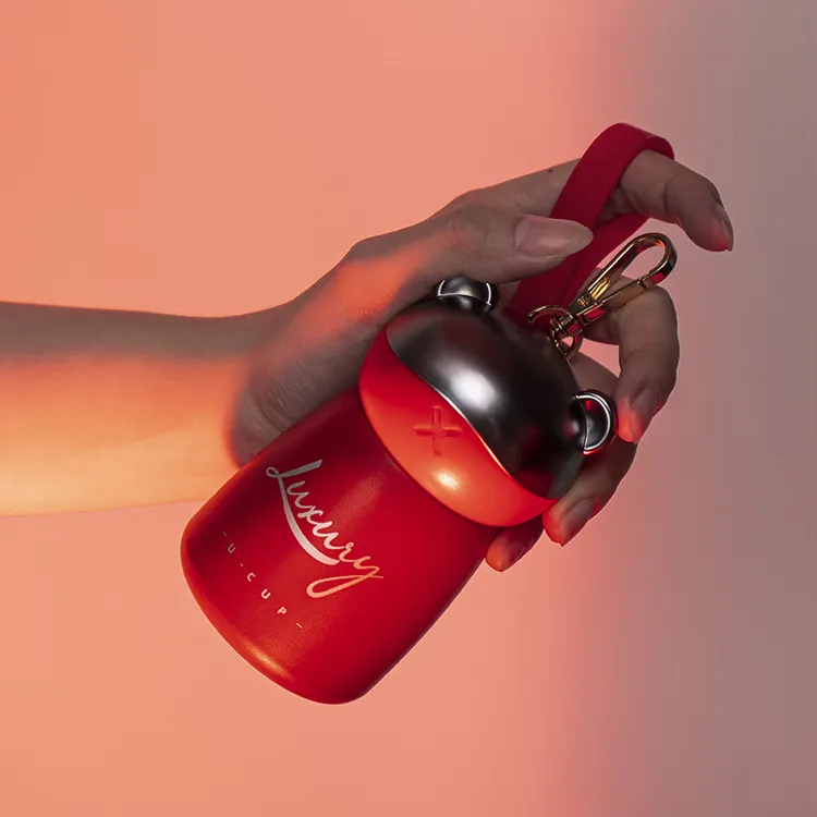 新款迷你挂饰熊304不锈钢保温杯超萌口袋杯子钥匙扣袖珍可爱简约