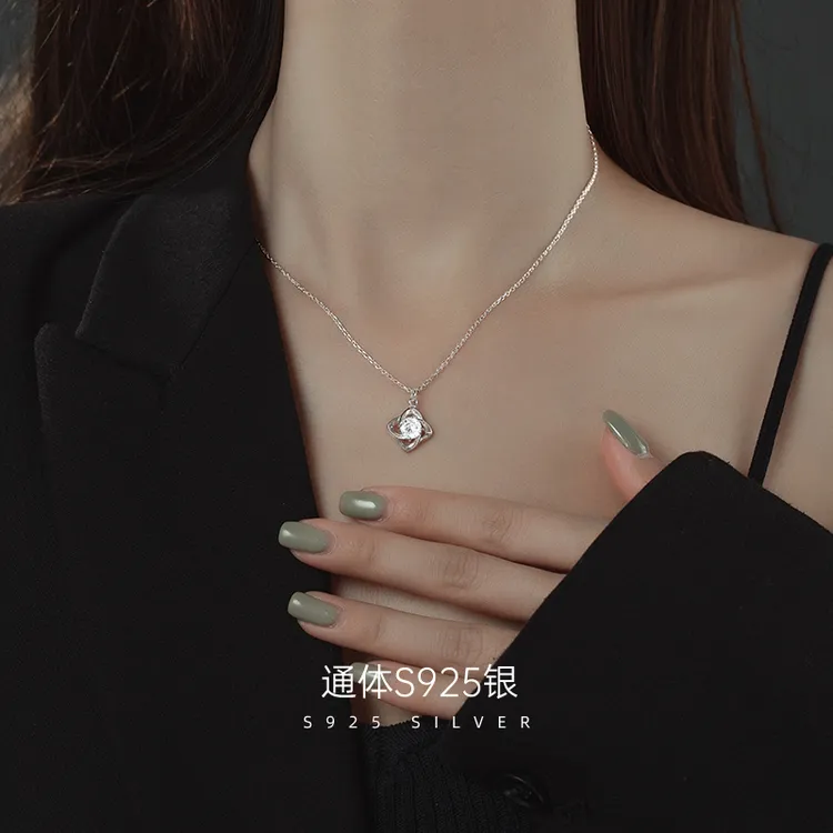 链子925银合成锆石 金美澳幸运四叶草项链女小众设计高级感吊坠