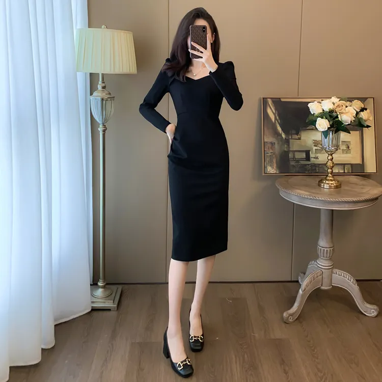 裙子女款爆款2025新款高级感连衣裙秋季洋气衣服知性风秋款包臀裙