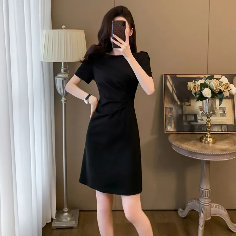 高档夏天裙子高贵洋气上档次轻奢高端女装气质高级感小黑裙连衣裙