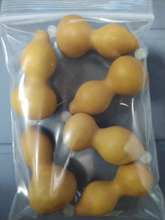 葫芦手串—精选56mm左右手持葫芦，一经出售概不退换。