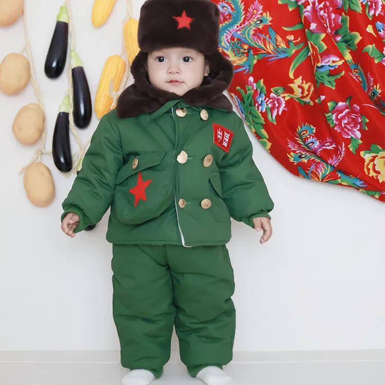 婴幼儿套装冬季加厚保暖军大衣周岁棉衣超萌外出男宝宝冬装四件套