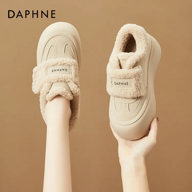 达芙妮厚底雪地靴女2025冬新款魔术贴加绒丑萌保暖毛毛棉鞋休闲鞋