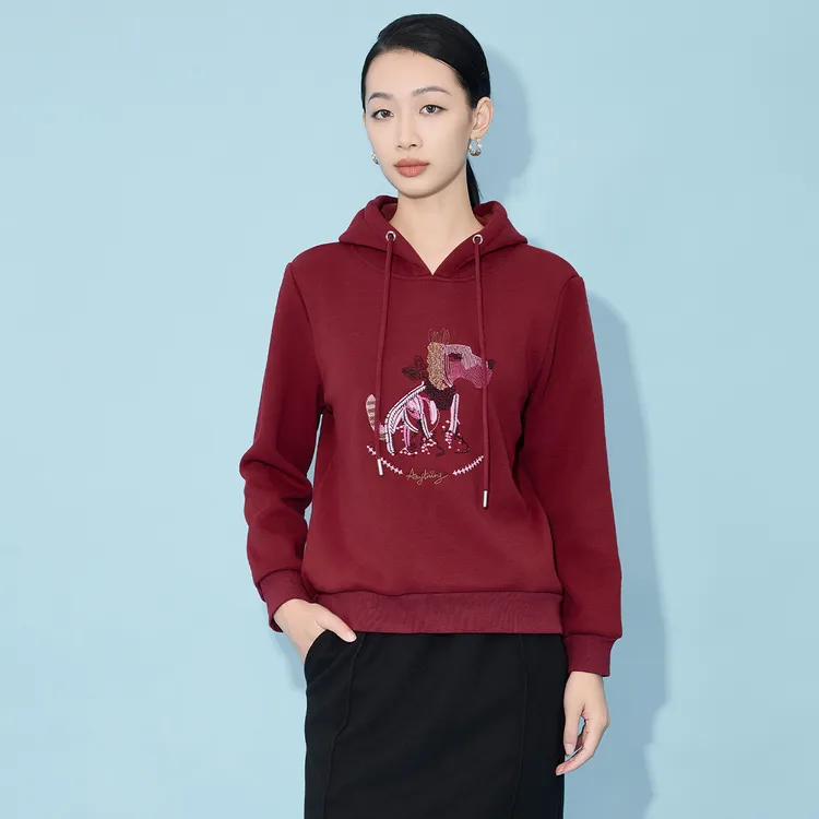 马天奴冬新款纯色红色卡通都市通勤薄绒时尚运动连帽卫衣VDAD57