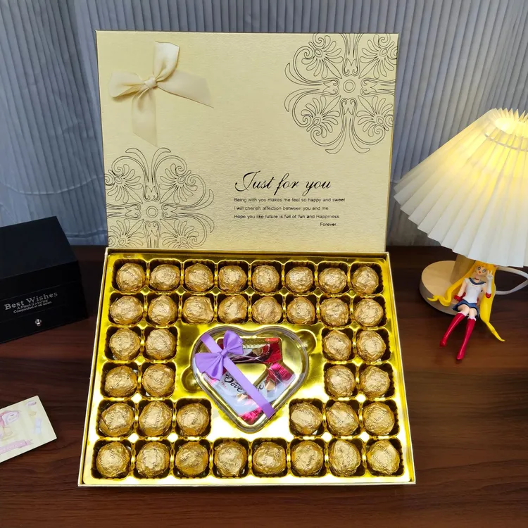 德芙创意浪漫巧克力礼盒零食送朋友女生孩子老婆员工实用生日礼物