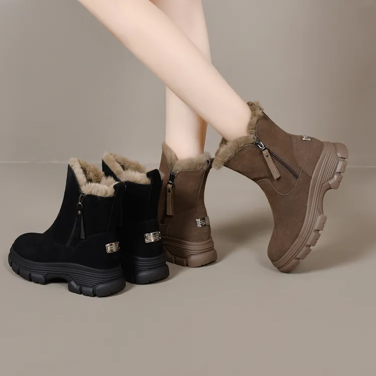 679新款短筒雪地靴短靴加绒加厚短筒保暖百搭大棉靴 马丁靴女时尚