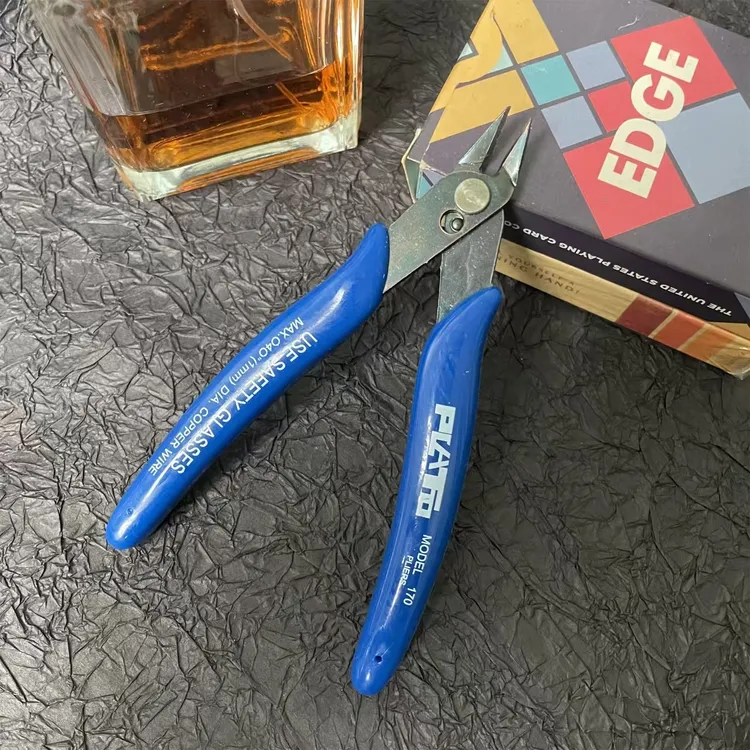 煤油打火机 棉芯修剪钳 修剪棉芯斜口钳 棉芯修剪工具