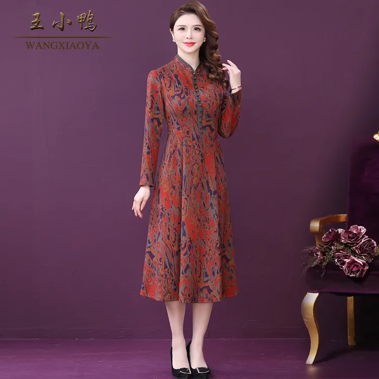 王小鸭W-XY-29131W阔太太连衣裙春秋新复古亮丝显瘦印花裙女气质