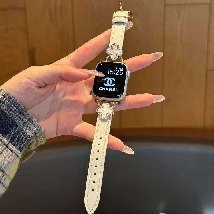 【十里荷花】适配于苹果applewatch1-11seUItra2通用高级感四叶草带