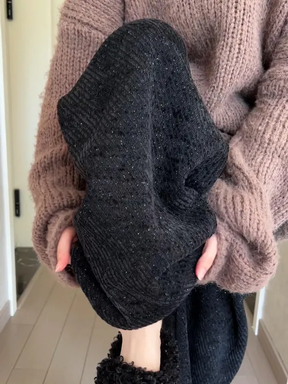 2024冬季加绒保暖显瘦卫裤黑色细闪阔腿裤软乎乎慵懒风拖地休闲裤