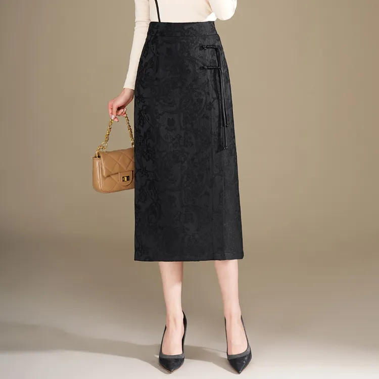 一步裙轻国风半身裙2025春秋新款提花盘扣中长款开叉高腰包臀裙女