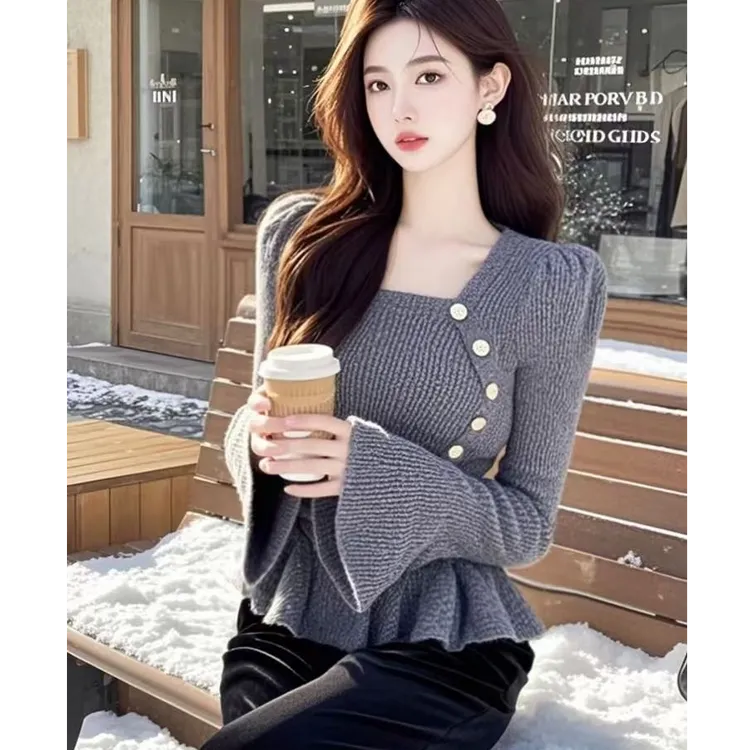 设计感冷静灰毛衣女2024中国冬季韩系别致内搭打底不规则针织上衣