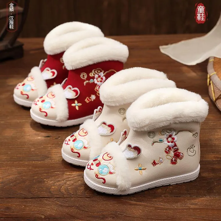 汉服鞋女童冬季2024新款雪地靴手工宝宝古风棉靴子儿童绣花鞋棉鞋