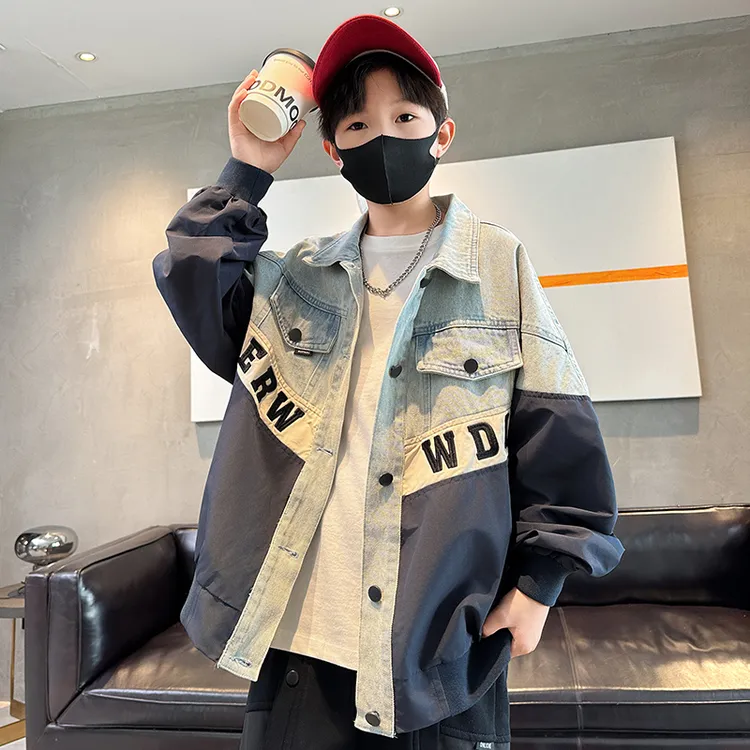 男童牛仔外套拼接春秋2025中大童休闲韩版长袖宽松儿童洋气上衣潮