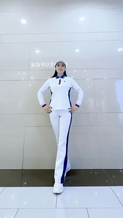 2024秋冬白色长袖秋冬套装/佳木斯运动服/显瘦/百搭/拼色/透气