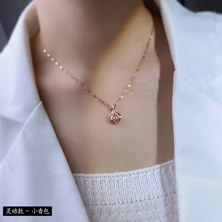 AETEEY钛钢项链AETEEY钛钢项链灵动小香包项链吊坠百搭女士