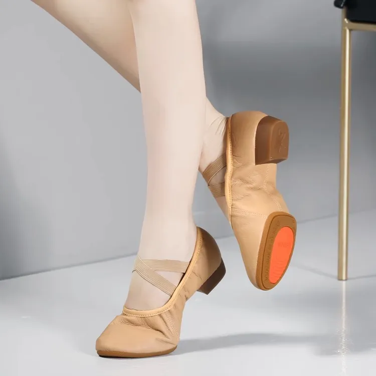 汝拉舞蹈鞋 女士中国舞鞋 软底民族舞鞋 古典舞鞋舞蹈鞋真皮低跟