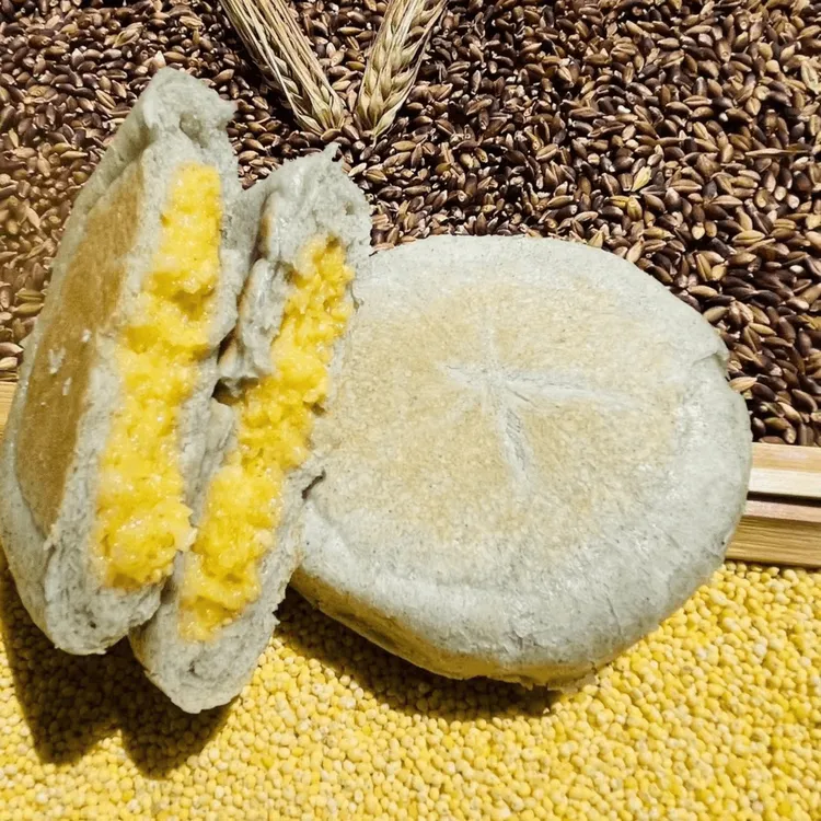 青稞小米饼好吃粗粮早餐糕点健身特产网红精选