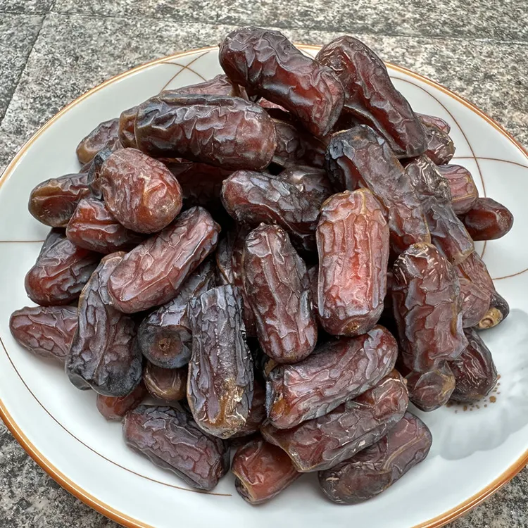 新鲜软糯香甜黑椰枣干拉丝干椰枣250g/500g包邮